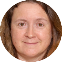 dr. Mojca Milavec