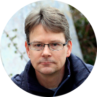 dr. Matevž Novak