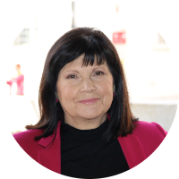 dr. Mara Cotič