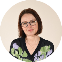 dr. Alenka Zvonar Pobirk
