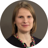 dr. Katarina Švab