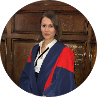 dr. Petra Weingerl